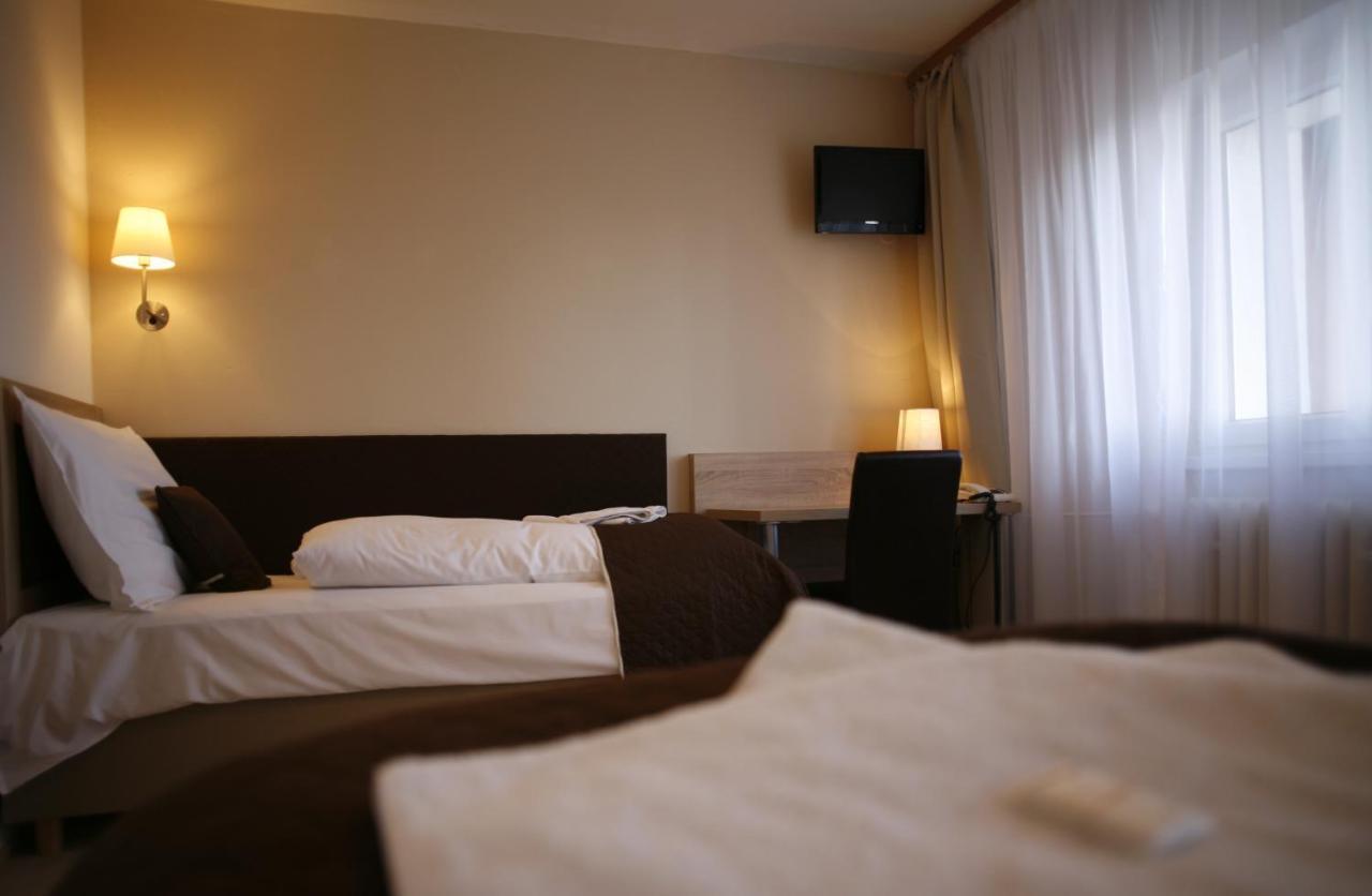 Hotel Pod Vlekem Loučná pod Klínovcem Εξωτερικό φωτογραφία