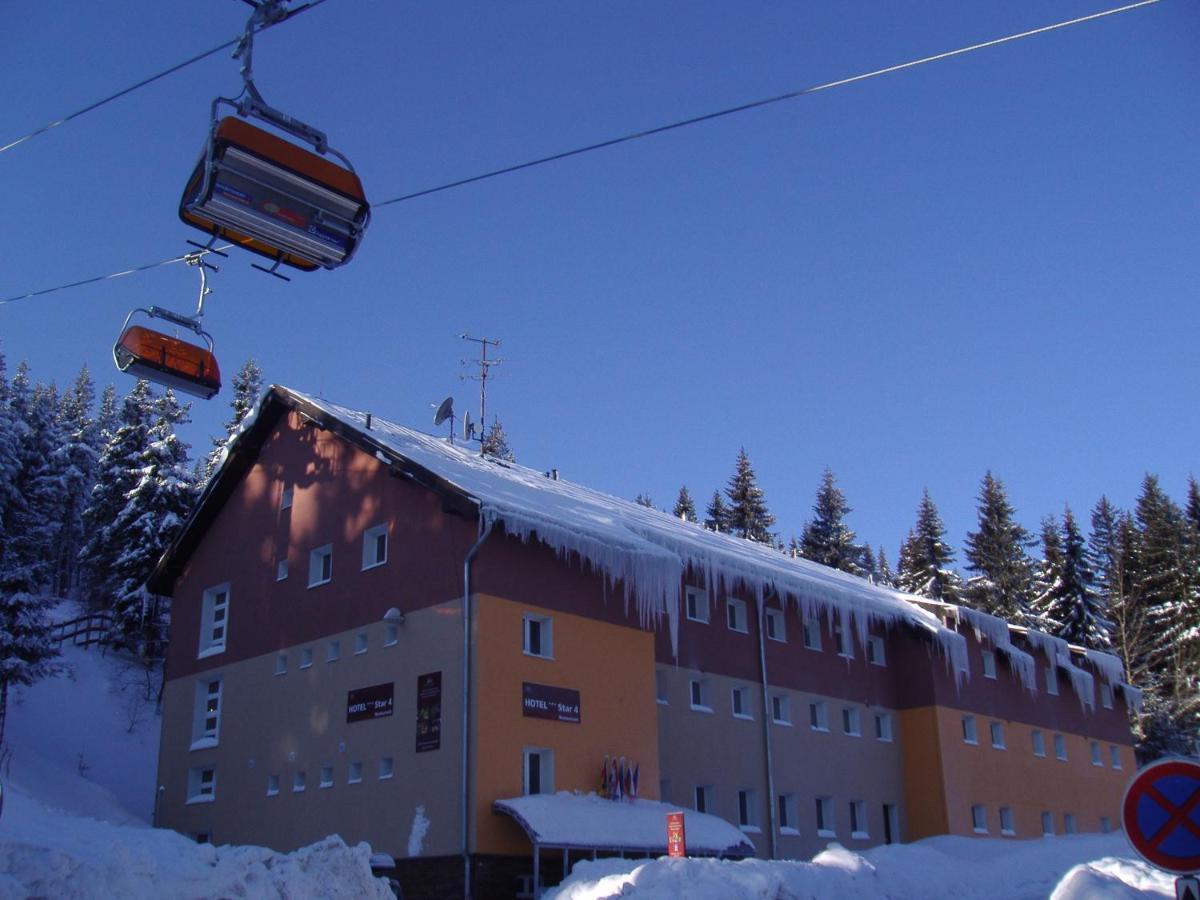 Hotel Pod Vlekem Loučná pod Klínovcem Εξωτερικό φωτογραφία