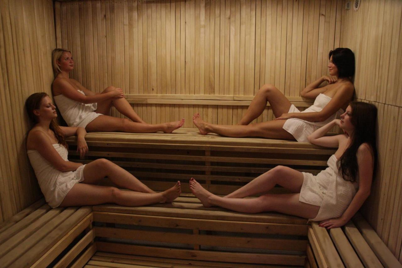 Hotel Pod Vlekem Loučná pod Klínovcem Εξωτερικό φωτογραφία