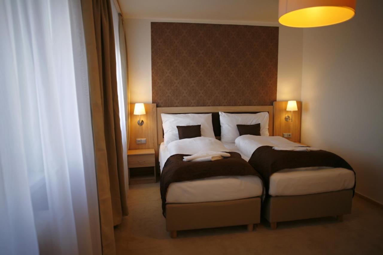 Hotel Pod Vlekem Loučná pod Klínovcem Εξωτερικό φωτογραφία