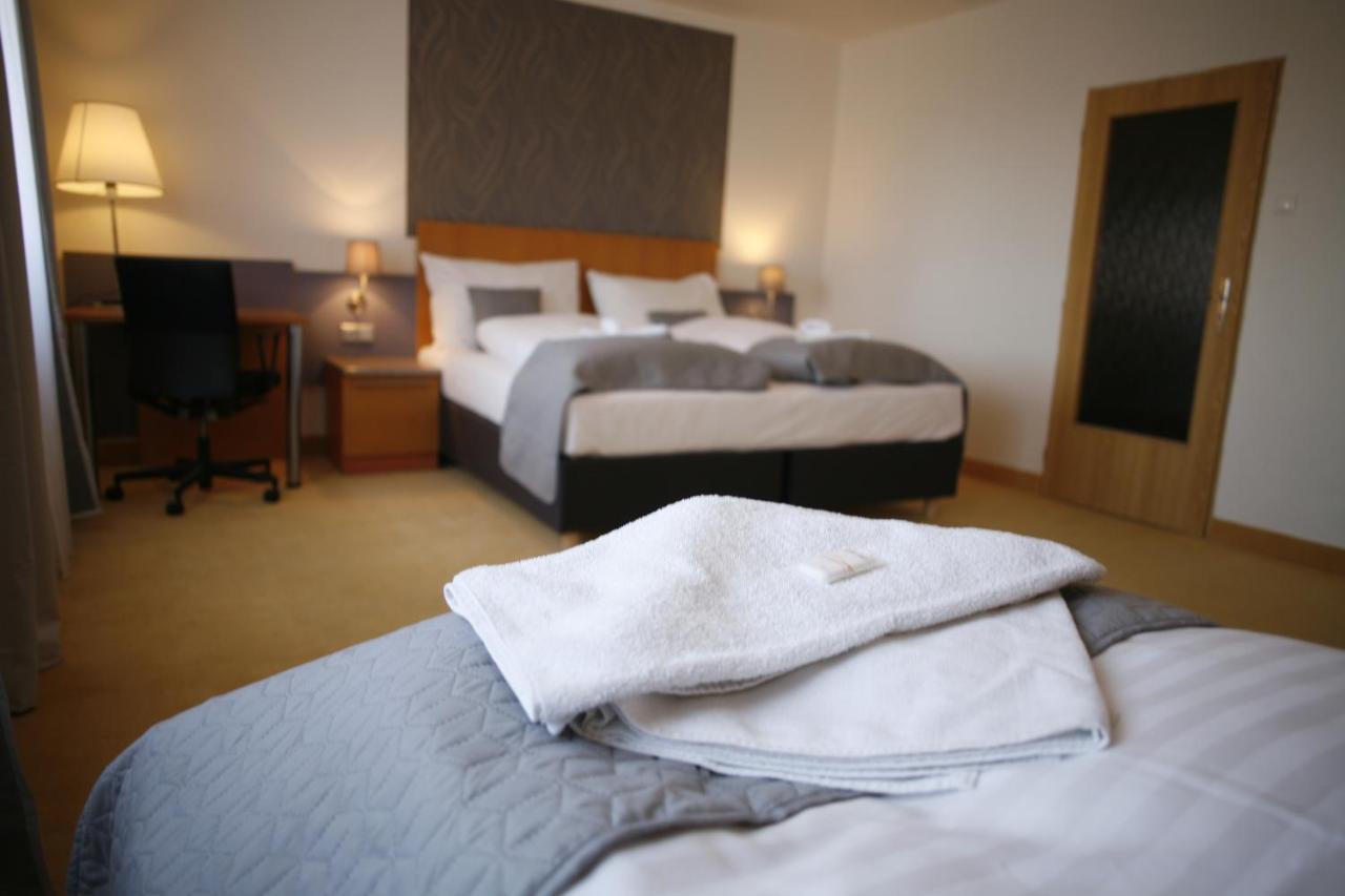 Hotel Pod Vlekem Loučná pod Klínovcem Εξωτερικό φωτογραφία